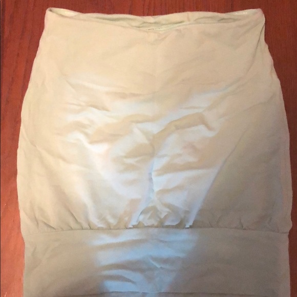 Tank - Picture 3 of 5